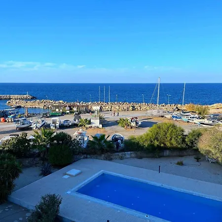 Spacious Sanctuary Cove B3 Duplex With Sea View In Kyrenia