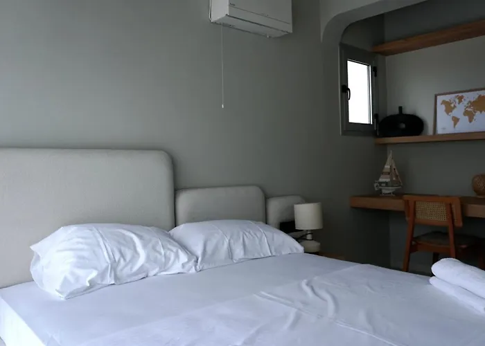 Spacious Two-bedroom With Sea View B3 شقة