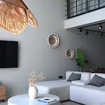 דירה Spacious Two-bedroom With Sea View B3 קיירניה