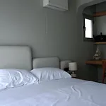 Spacious Two-bedroom With Sea View B3 公寓