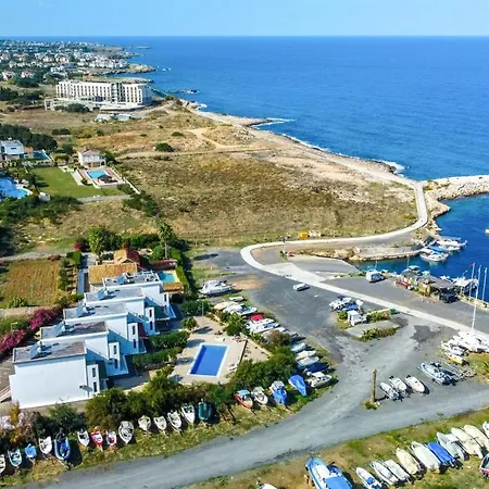 Spacious Sanctuary Cove B3 Duplex With Sea View In Kyrenia Appartamento *
