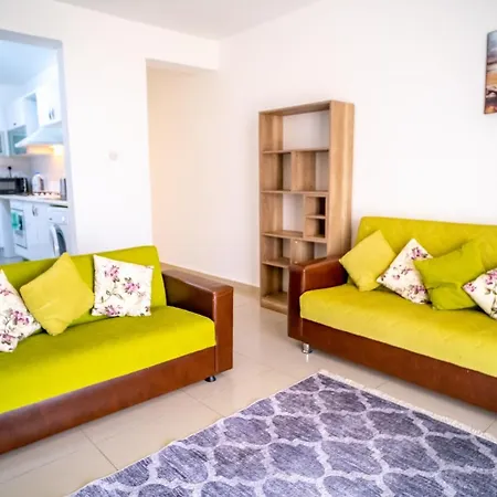 Spacious Three-bedroom With Sea View A3 Apartment