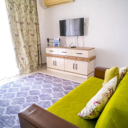 Apartment Spacious Three-bedroom With Sea View A3