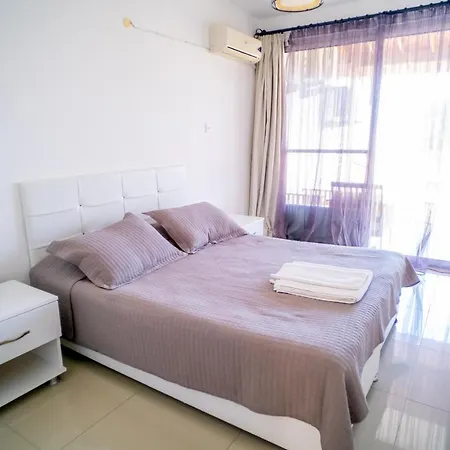 Spacious Three-bedroom With Sea View A3 * Kyrenia (Northern Cyprus)