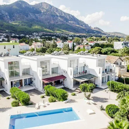 Daire Spacious Two-bedroom With Sea View B3 *