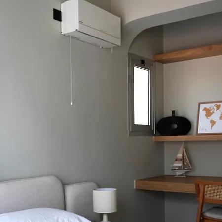 Spacious Two-bedroom With Sea View B3 Апартаменты *