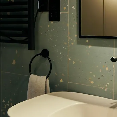 Spacious Two-bedroom With Sea View B3 * Кирения