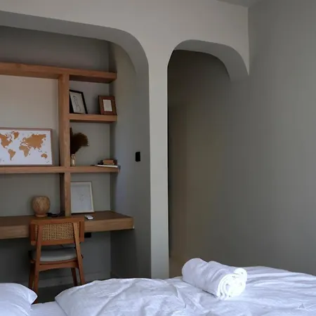 Spacious Two-bedroom With Sea View B3 *