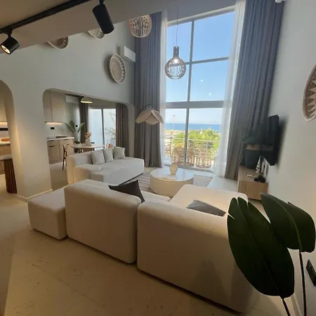 公寓 Spacious Two-bedroom With Sea View B3 凯里尼亚