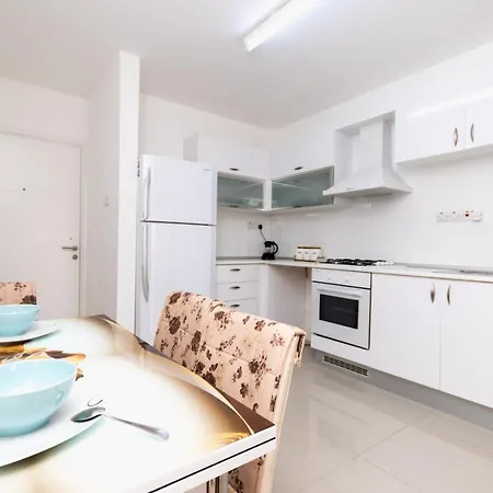 Spacious Three-bedroom With Sea View A3 * Kyrenia (Northern Cyprus)