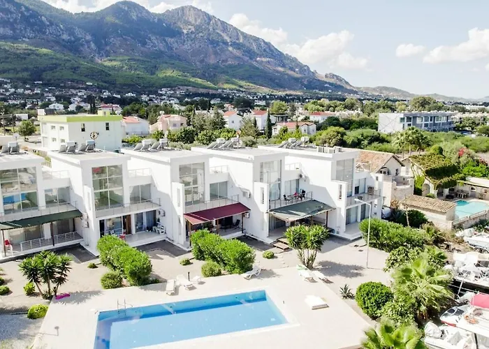 Apartmán Spacious Two-bedroom With Sea View B3 *