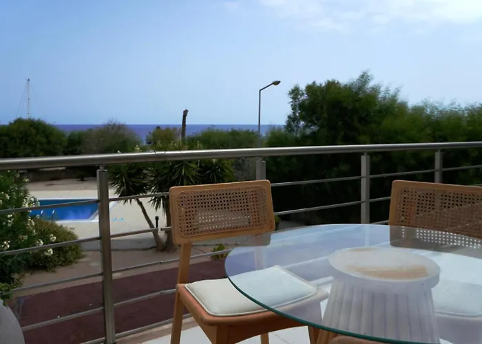 Spacious Two-bedroom With Sea View B3 Apartmán Kyrenia (Northern Cyprus)