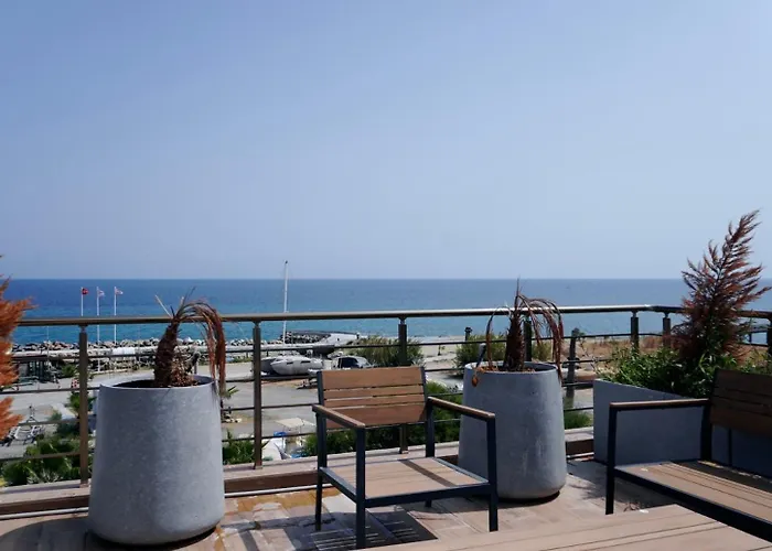 Spacious Two-bedroom With Sea View B3 * Kyrenia (Northern Cyprus)